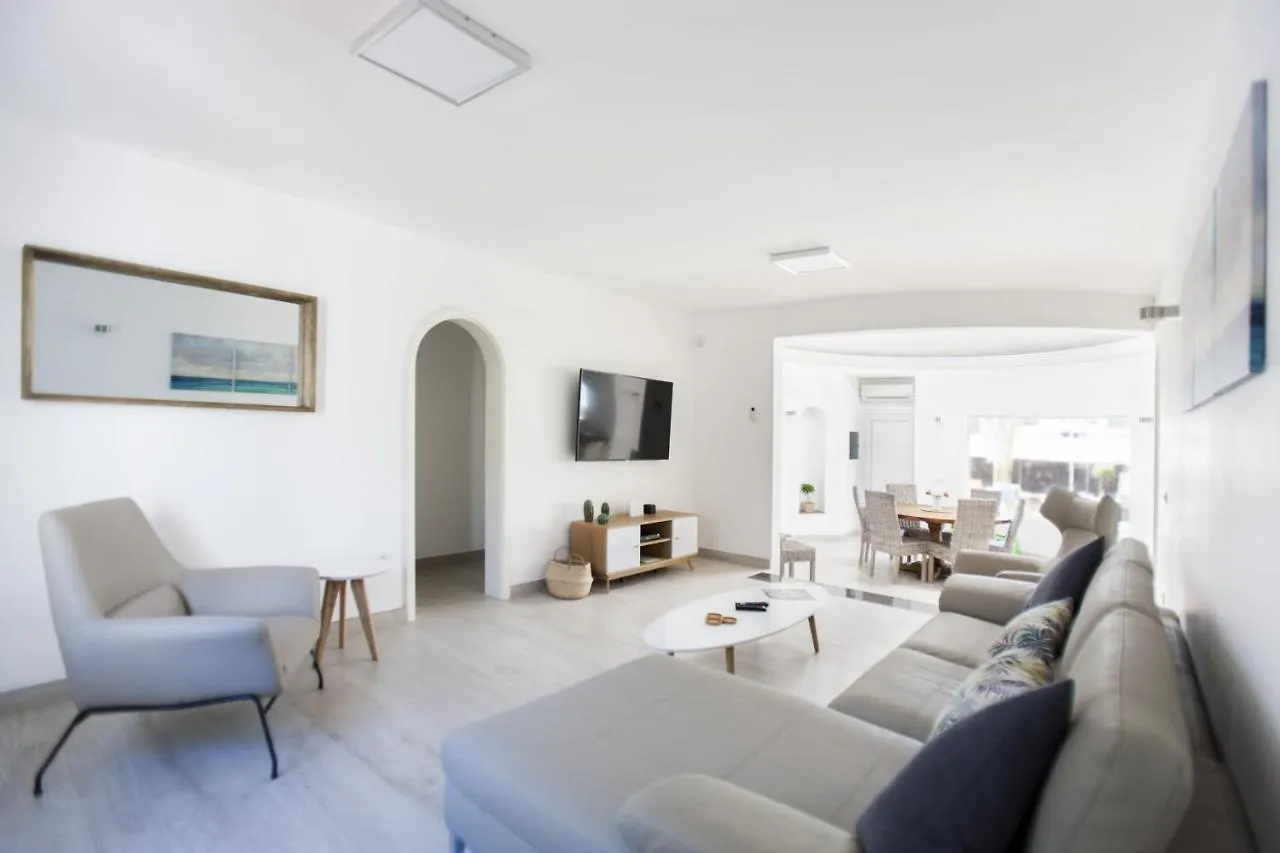 Villa Aphrodite And Villa Apollo 4 Bedroom Puerto del Carmen   Puerto del Carmen (Lanzarote)
